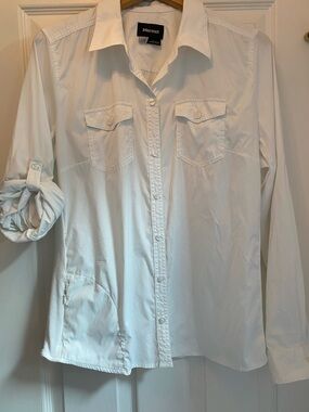 Marmot Women’s White Button-Down Casual Shirt